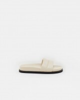 closed  slipper sandal ecru
